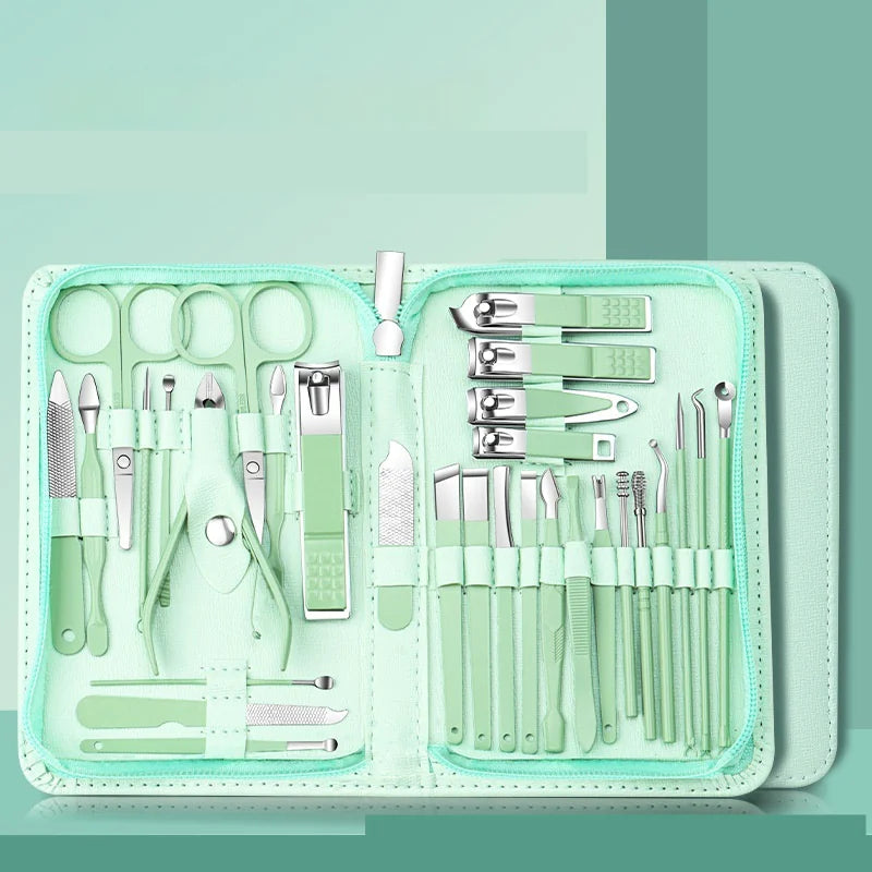 30 in 1 Nail Care set