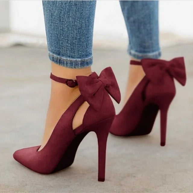 Women's Bow Line Buckle Pumps